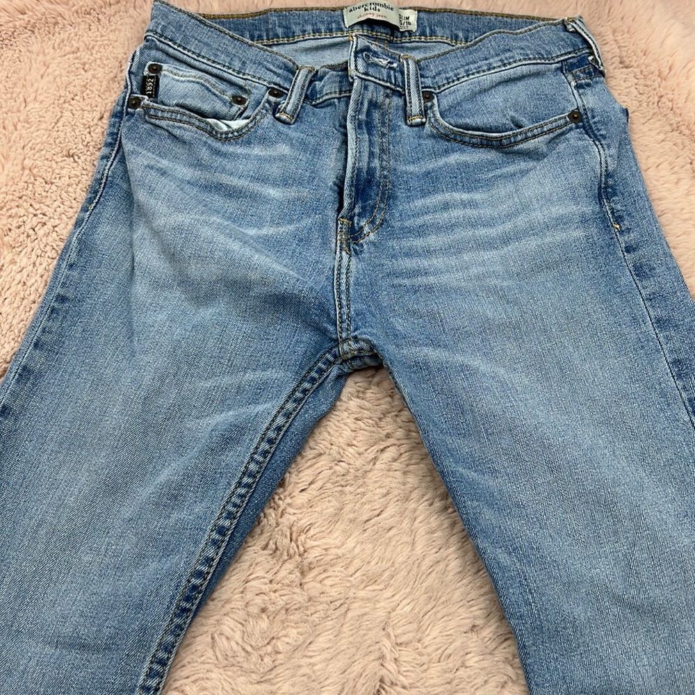 Abercrombie kids size 15/16 skinny jeans